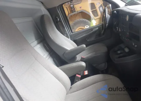 2015 Chevrolet Express 2500 Work Van from USA, damaged, VIN 1GCWGFCF5F1168244